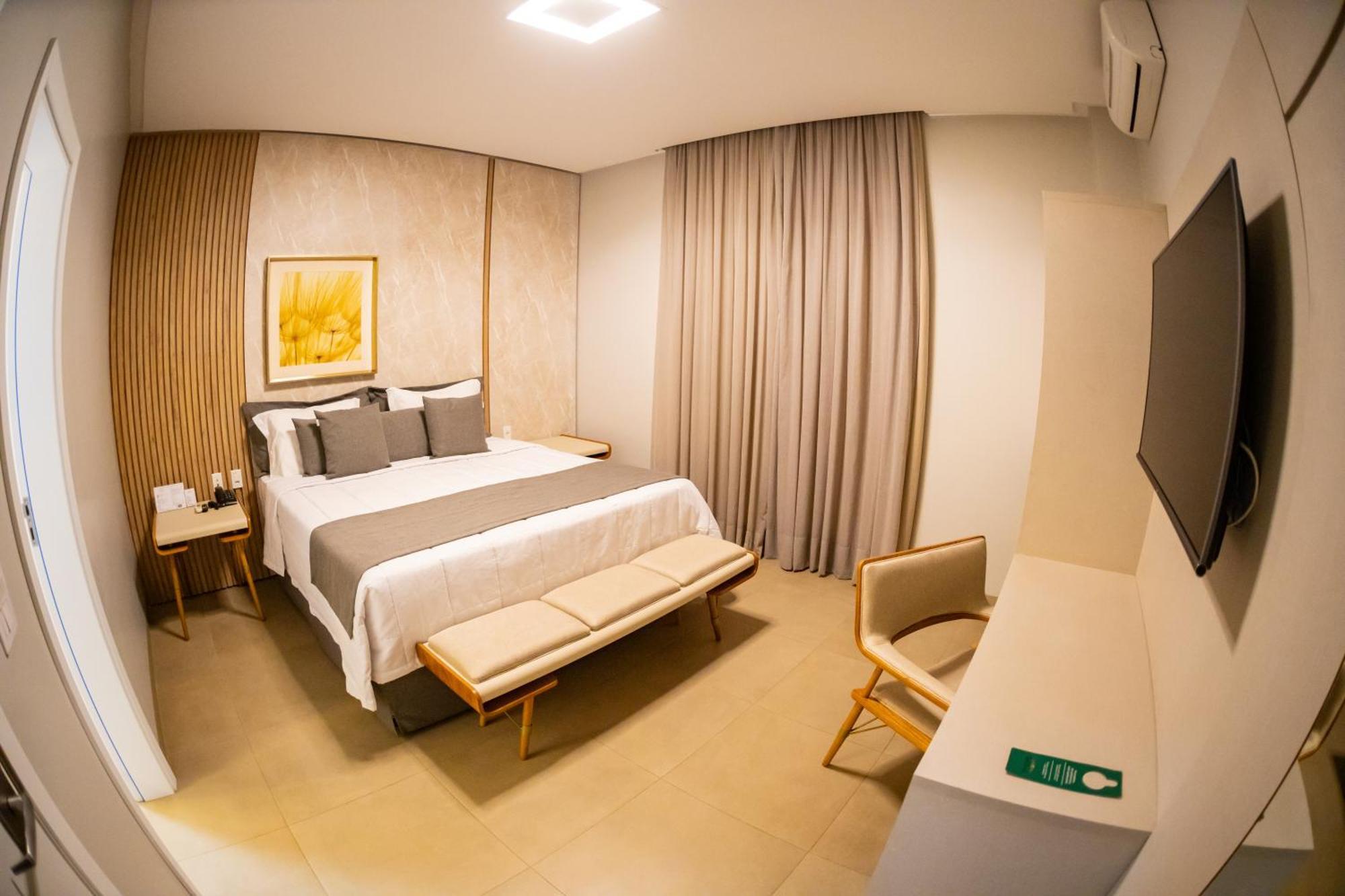 Brii Hotel Araguaina Exterior photo