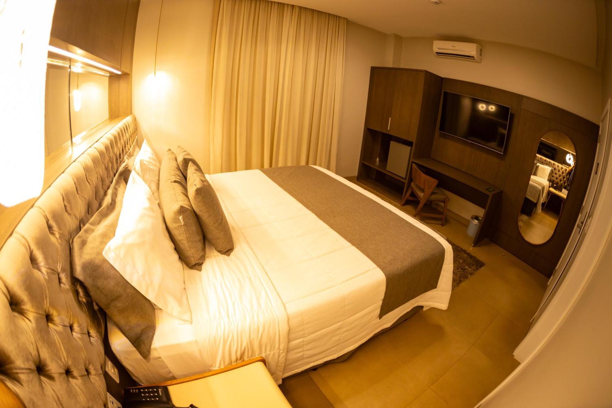 Brii Hotel Araguaina Exterior photo