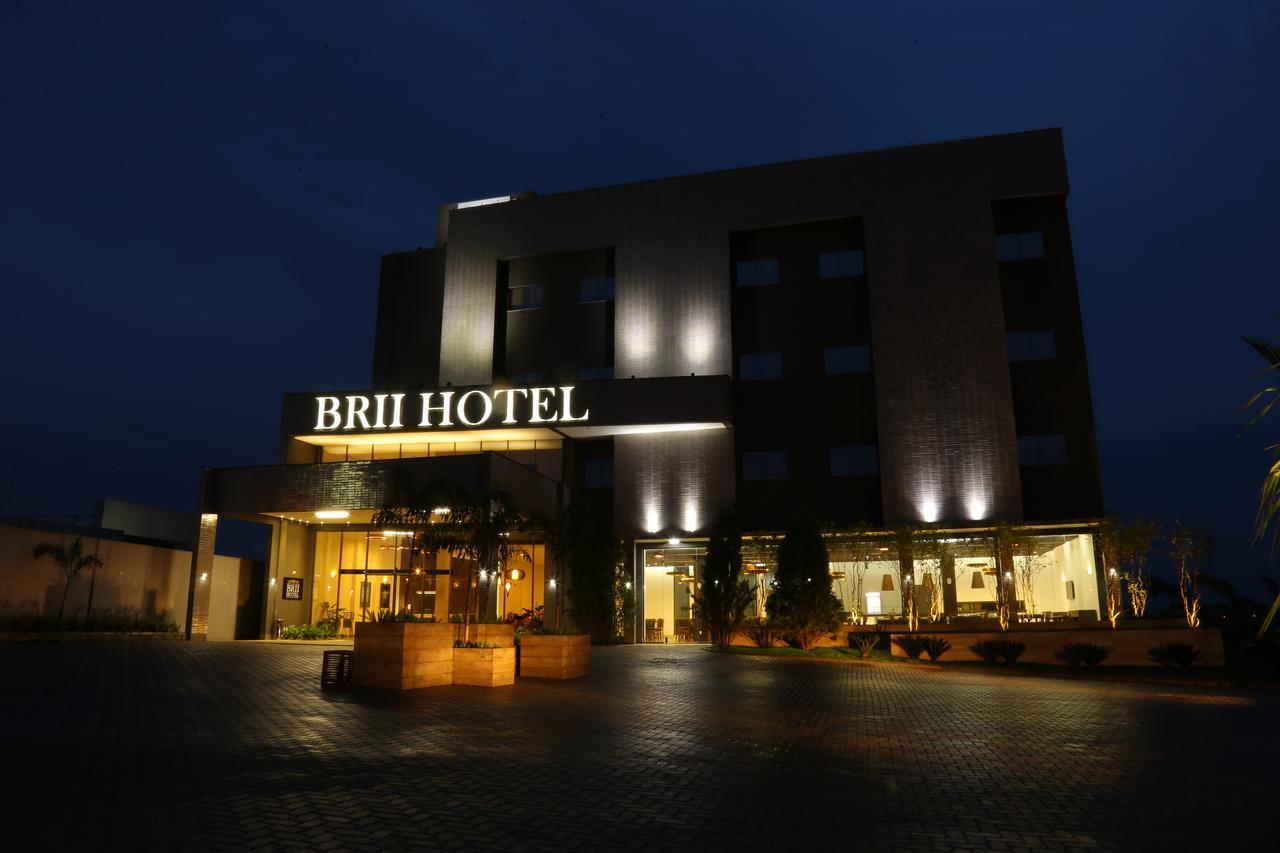 Brii Hotel Araguaina Exterior photo